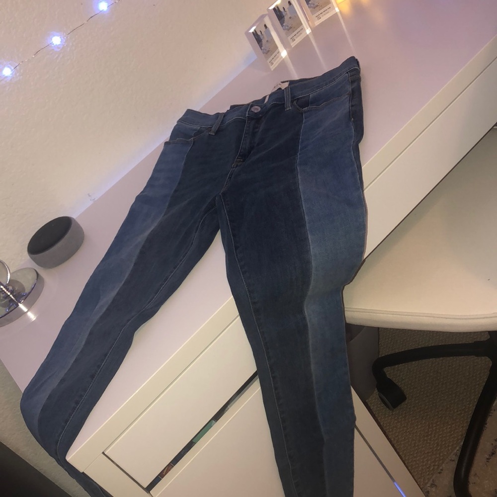 PacSun High-Rise Ankle Jeans